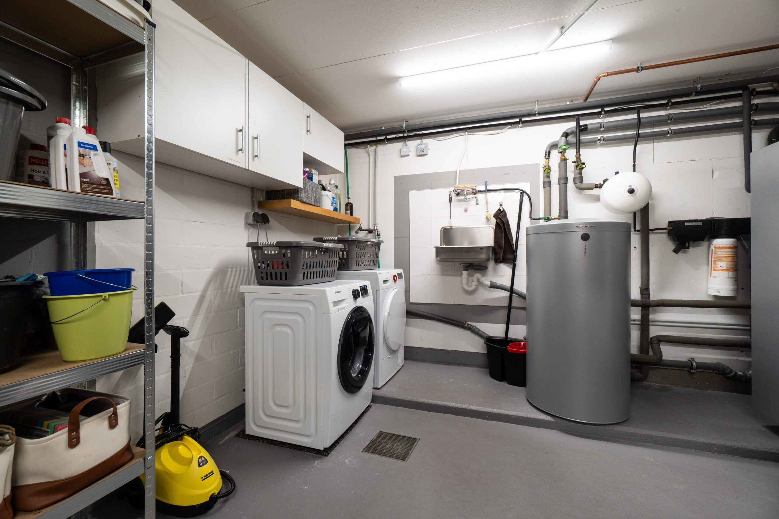 Technikraum Keller Eigentumswohnung Herford Wohnzimmer