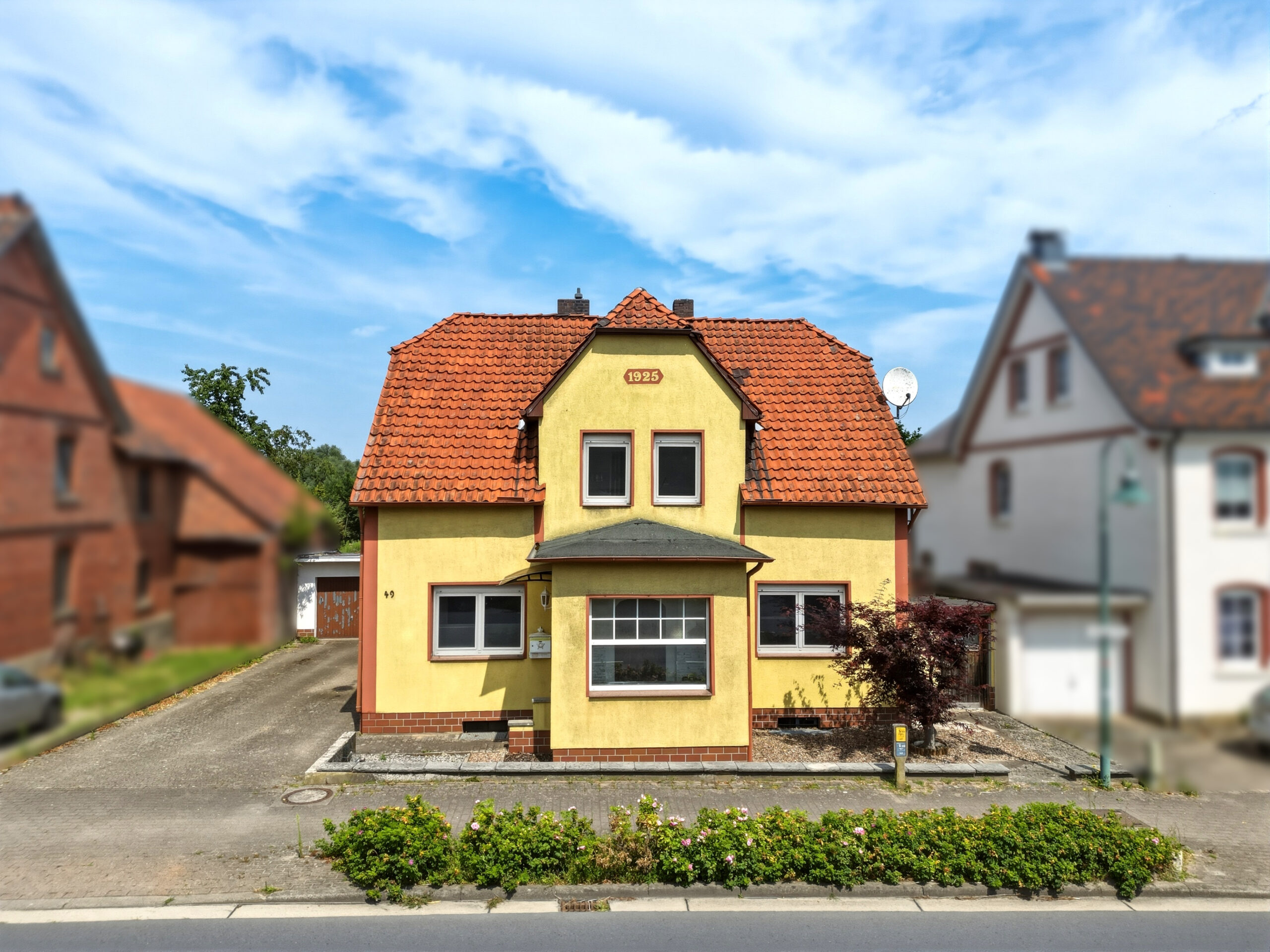 Hausansicht (2) Eigentumswohnung Herford Flur